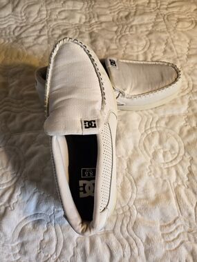 DC Men’s Villian White Slip-On Perforated Loafers